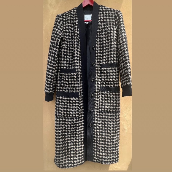 Avec Les Filles Sweaters - Avec Les Filles Black and White Houndstooth Cardigan